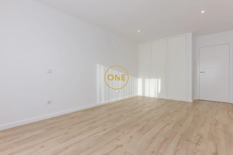 Apartamento T4 para Venda em Montijo e Afonsoeiro Foto 15
