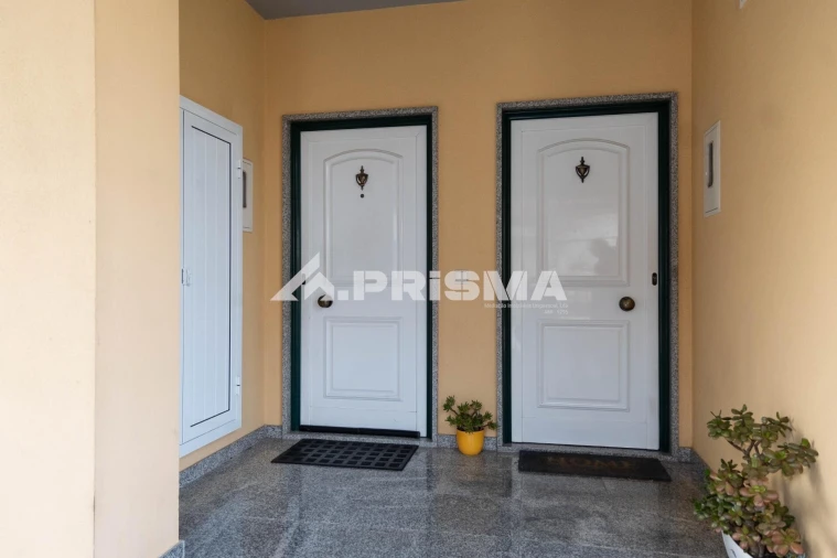 Apartamento T3 para Venda em Alcains Foto 1