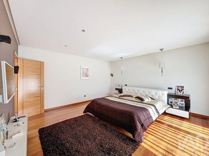 Moradia T3 para Venda em Rio Mau Foto 30