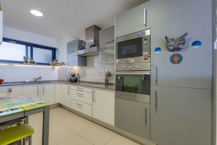 Apartamento T2 para Venda em Lagos (São Sebastião e Santa Maria) Foto 9