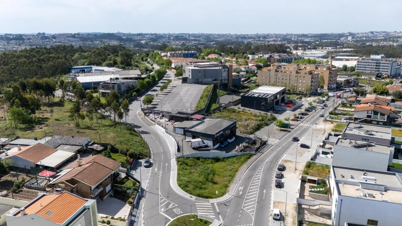 Terreno para Venda em Milheiros Foto 12