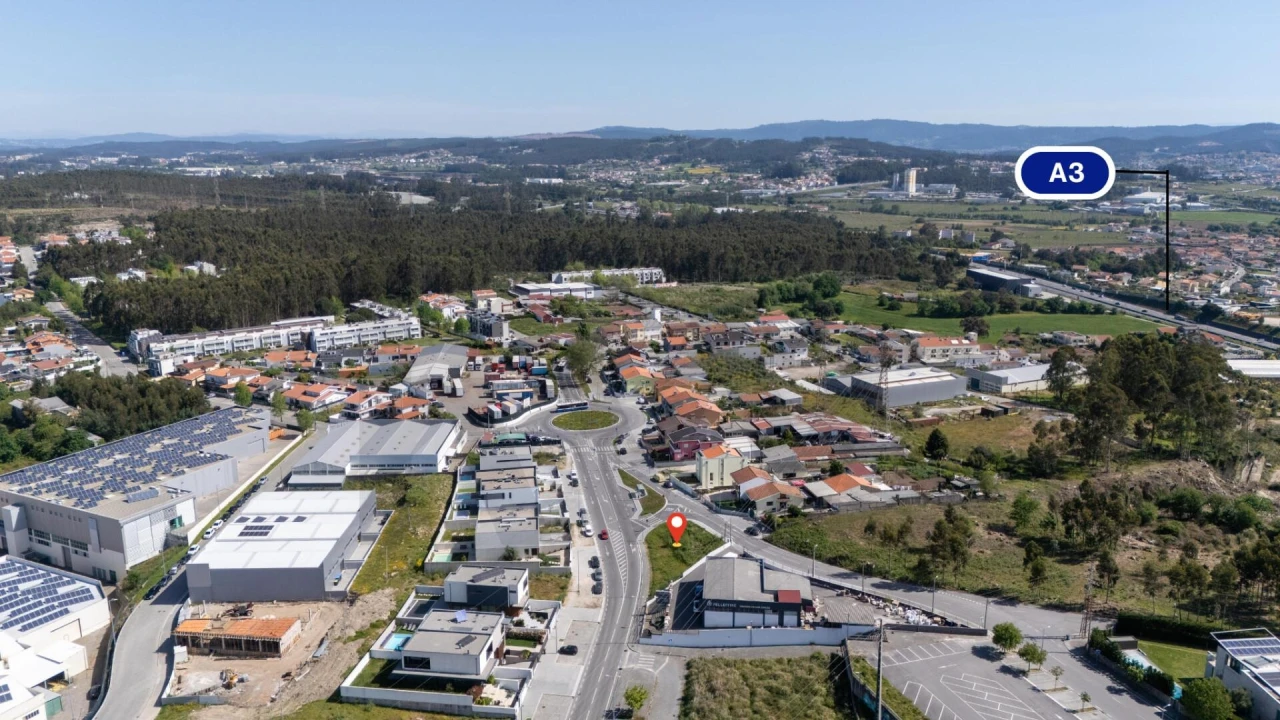 Terreno para Venda em Milheiros Foto 15
