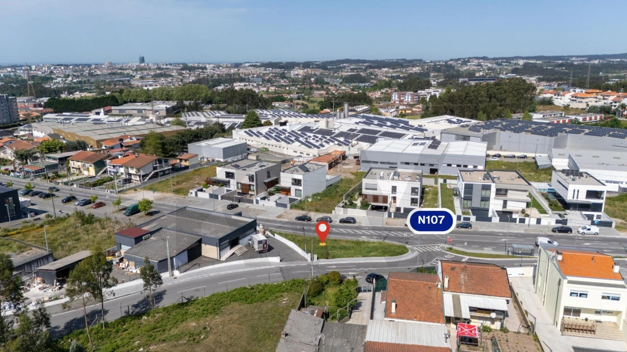 Terreno para Venda em Milheiros Foto 16