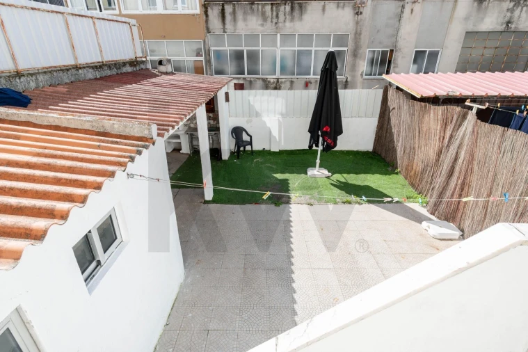 Apartamento T2 para Venda em Seixal, Arrentela e Aldeia de Paio Pires Foto 25