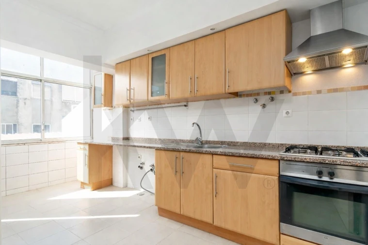 Apartamento T2 para Venda em Seixal, Arrentela e Aldeia de Paio Pires Foto 14