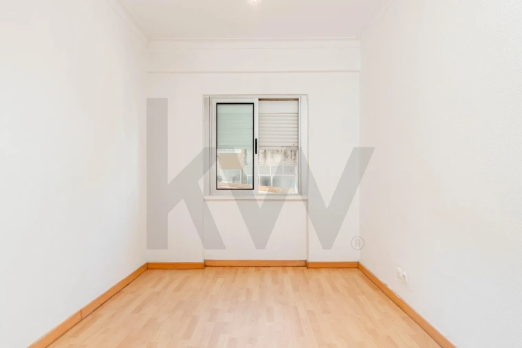 Apartamento T2 para Venda em Seixal, Arrentela e Aldeia de Paio Pires Foto 9