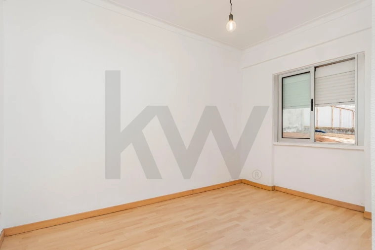 Apartamento T2 para Venda em Seixal, Arrentela e Aldeia de Paio Pires Foto 10