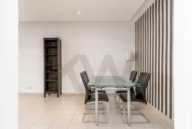 Apartamento T2 para Venda em Seixal, Arrentela e Aldeia de Paio Pires Foto 2