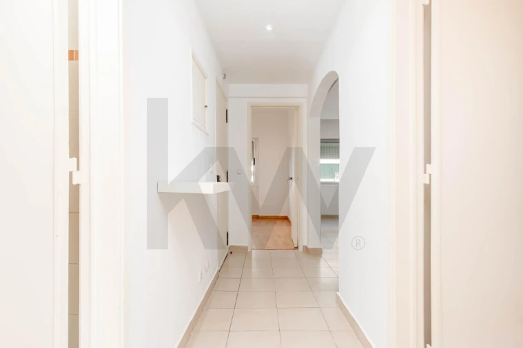 Apartamento T2 para Venda em Seixal, Arrentela e Aldeia de Paio Pires Foto 8