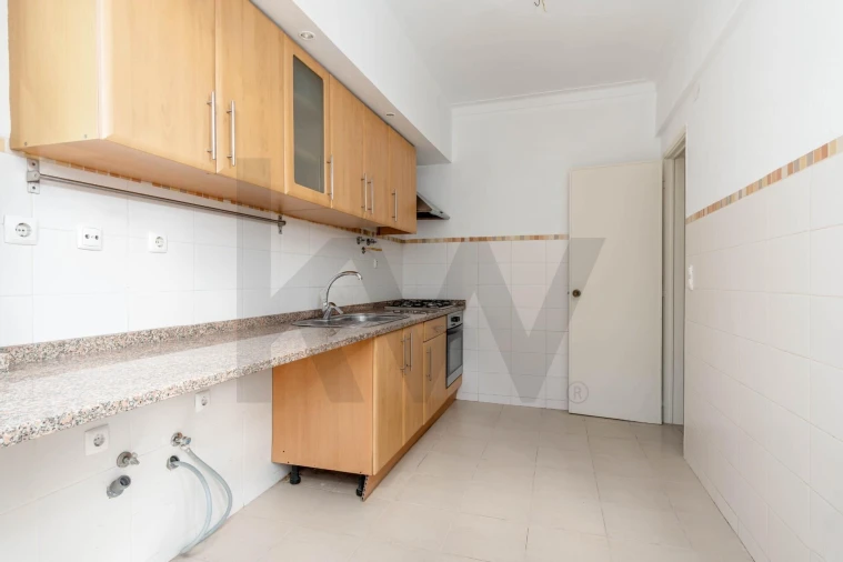 Apartamento T2 para Venda em Seixal, Arrentela e Aldeia de Paio Pires Foto 17