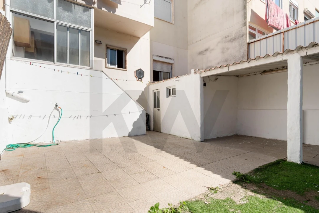 Apartamento T2 para Venda em Seixal, Arrentela e Aldeia de Paio Pires Foto 22