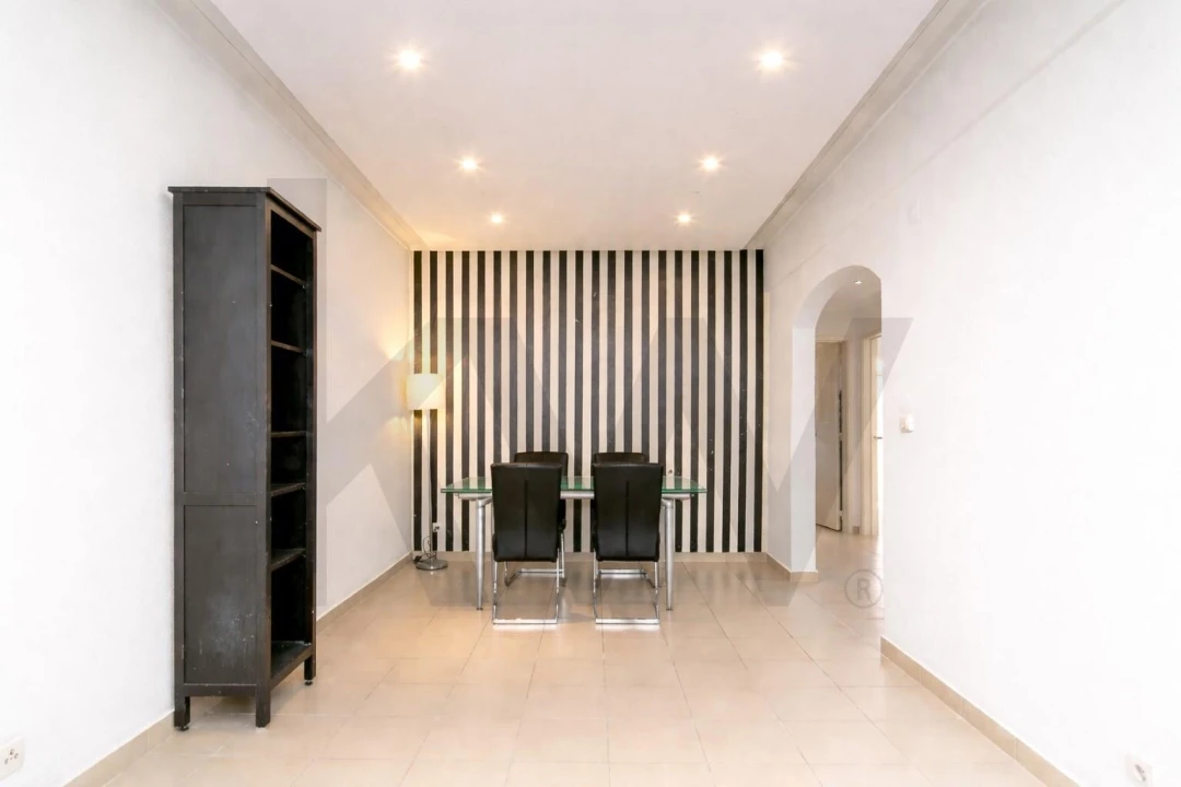 Apartamento T2 para Venda em Seixal, Arrentela e Aldeia de Paio Pires Foto 1