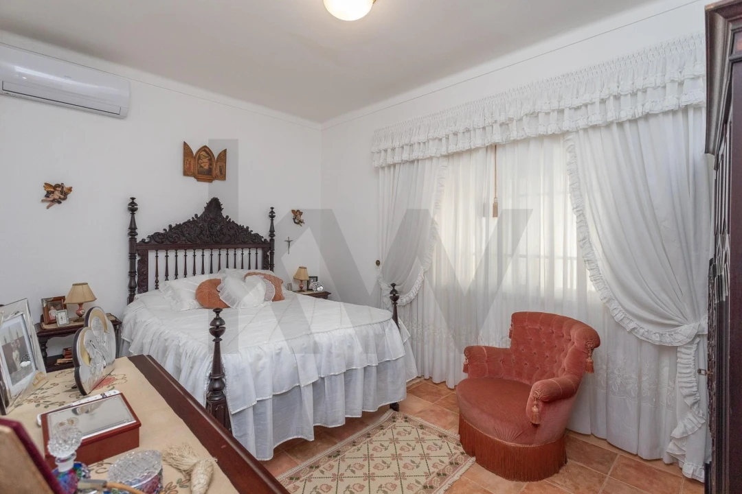 Moradia T4 para Venda em Santa Maria e São Miguel, São Martinho, São Pedro Penaferrim Foto 40