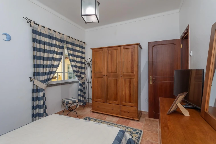 Moradia T4 para Venda em Santa Maria e São Miguel, São Martinho, São Pedro Penaferrim Foto 42