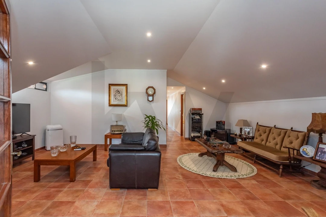 Moradia T4 para Venda em Santa Maria e São Miguel, São Martinho, São Pedro Penaferrim Foto 44