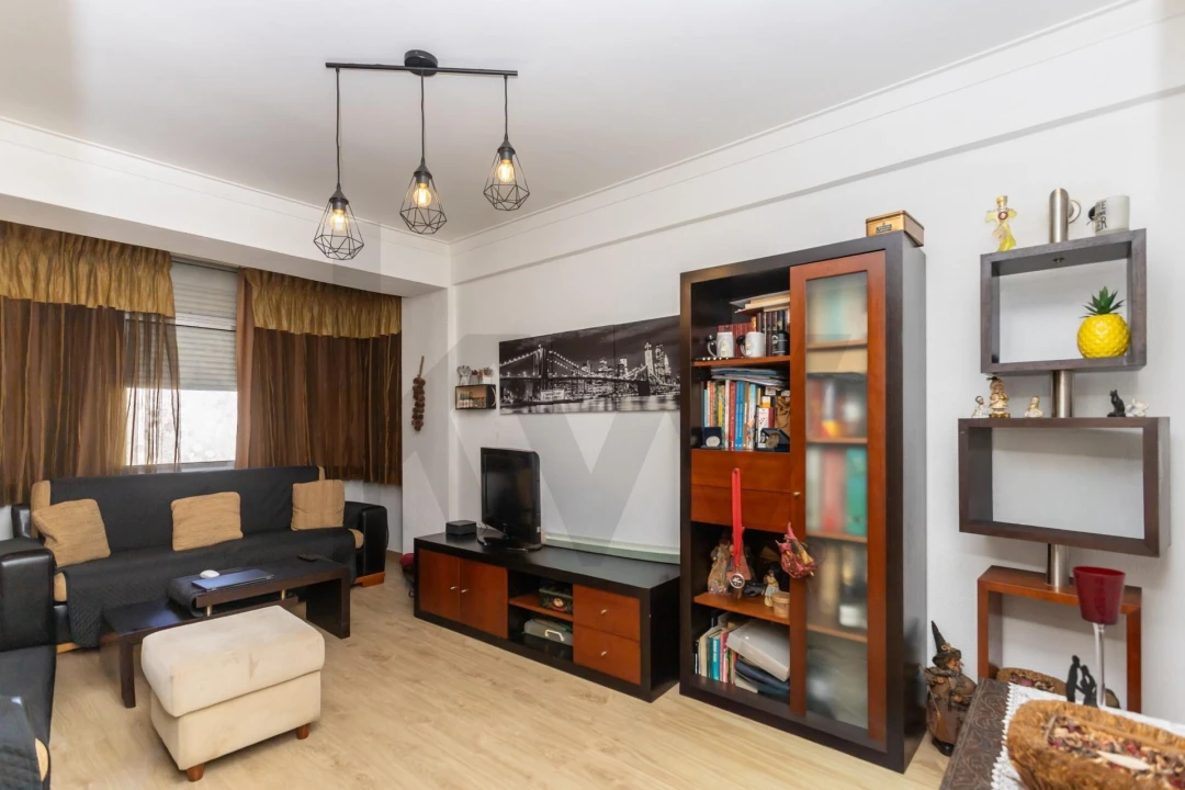 Apartamento T3 para Venda em Amora Foto 3