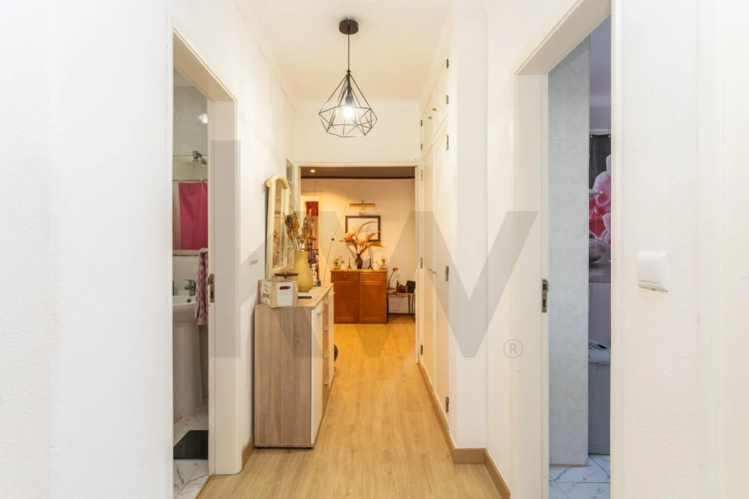 Apartamento T3 para Venda em Amora Foto 12