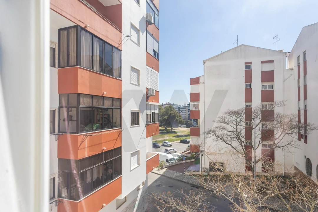 Apartamento T3 para Venda em Amora Foto 21