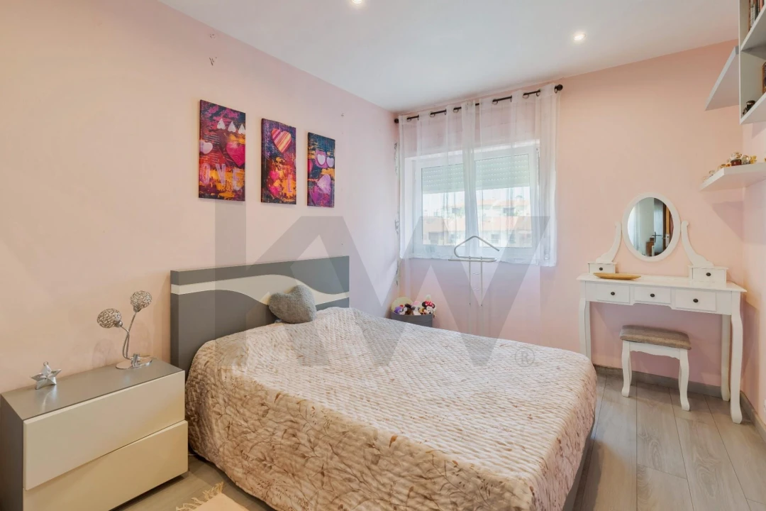 Apartamento T2 para Venda em Almada, Cova da Piedade, Pragal e Cacilhas Foto 18