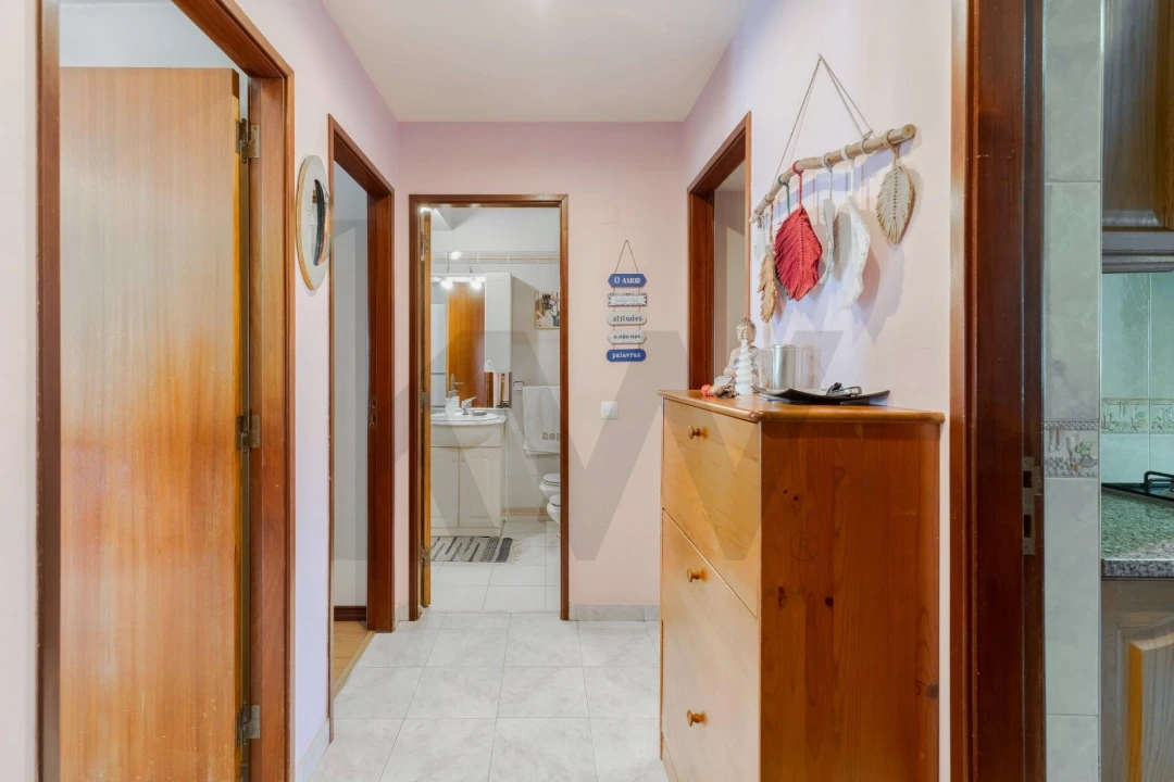 Apartamento T2 para Venda em Almada, Cova da Piedade, Pragal e Cacilhas Foto 5