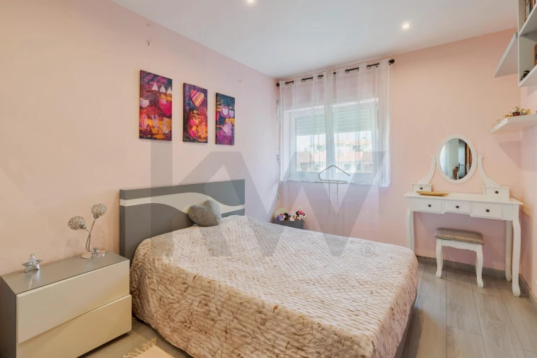 Apartamento T2 para Venda em Almada, Cova da Piedade, Pragal e Cacilhas Foto 18