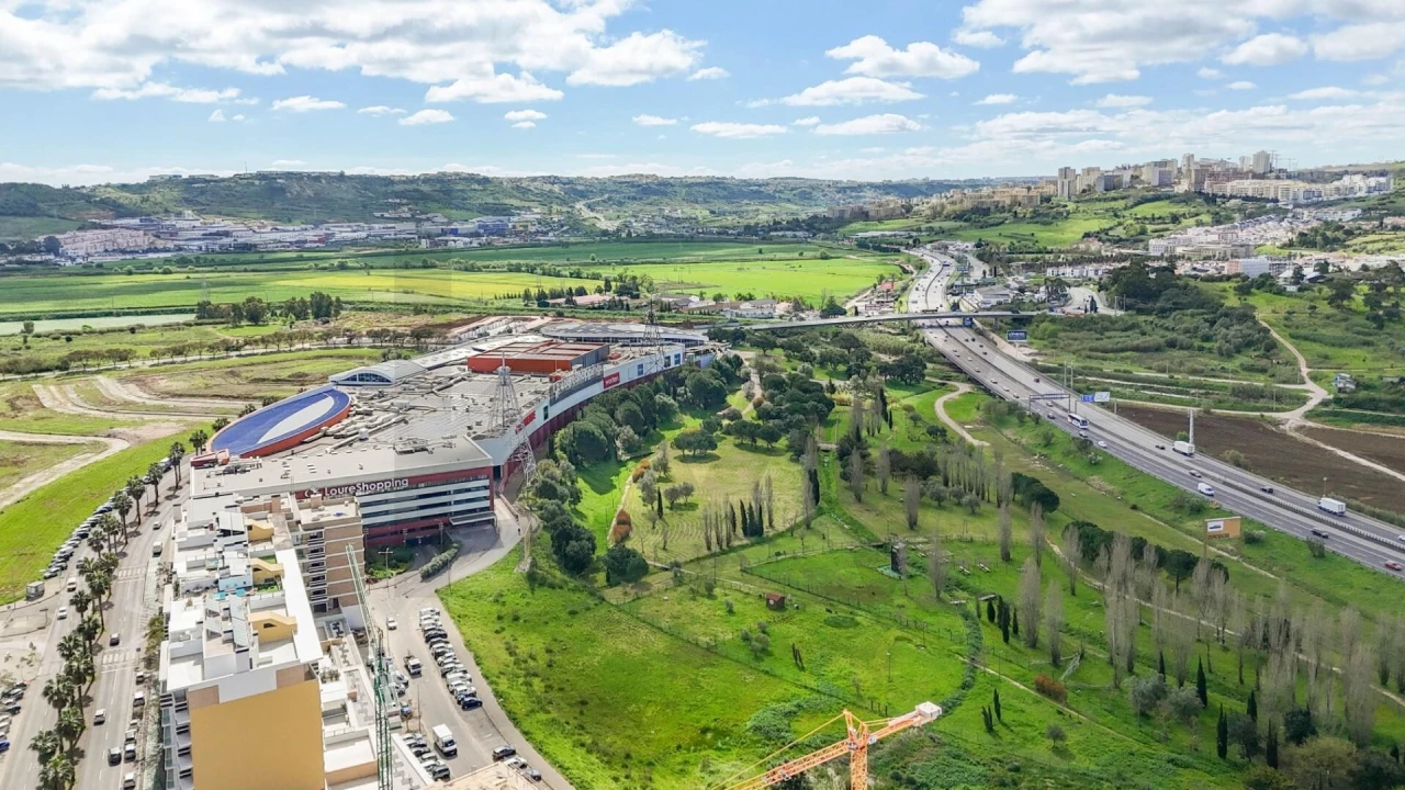 Apartamento T3 para Venda em Loures Foto 56