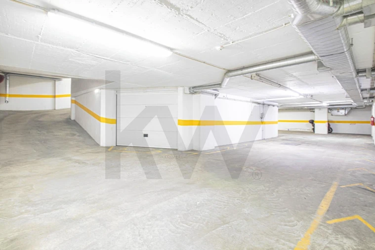 Apartamento T3 para Venda em Loures Foto 41