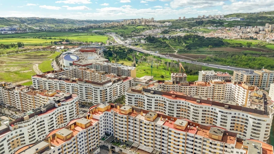 Apartamento T3 para Venda em Loures Foto 54