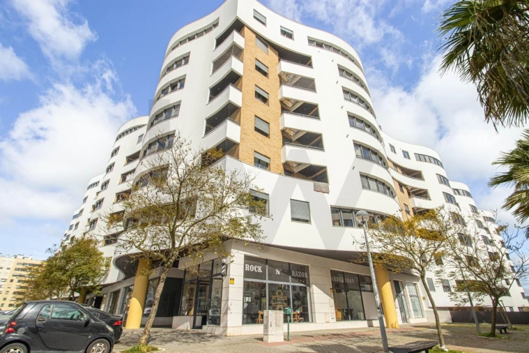 Apartamento T3 para Venda em Loures Foto 47