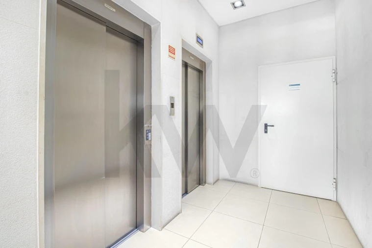 Apartamento T3 para Venda em Loures Foto 44