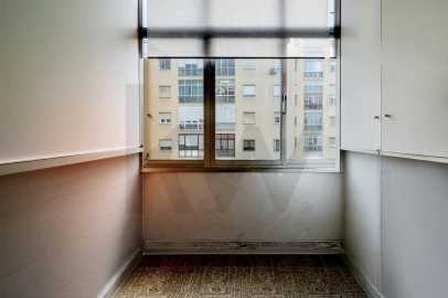 Apartamento T2 para Venda em Agualva e Mira-Sintra