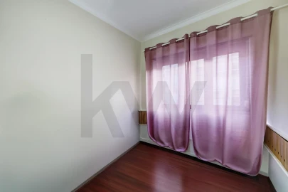 Apartamento T2 para Venda em Agualva e Mira-Sintra