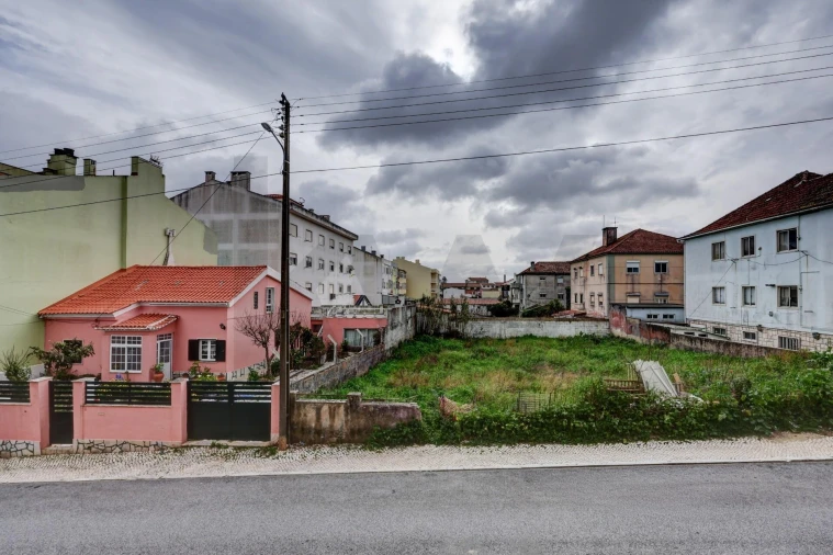 Apartamento T2 para Venda em Algueirão-Mem Martins Foto 18