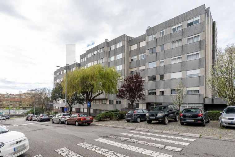Apartamento T3 para Venda em Santa Marinha e São Pedro da Afurada Foto 4