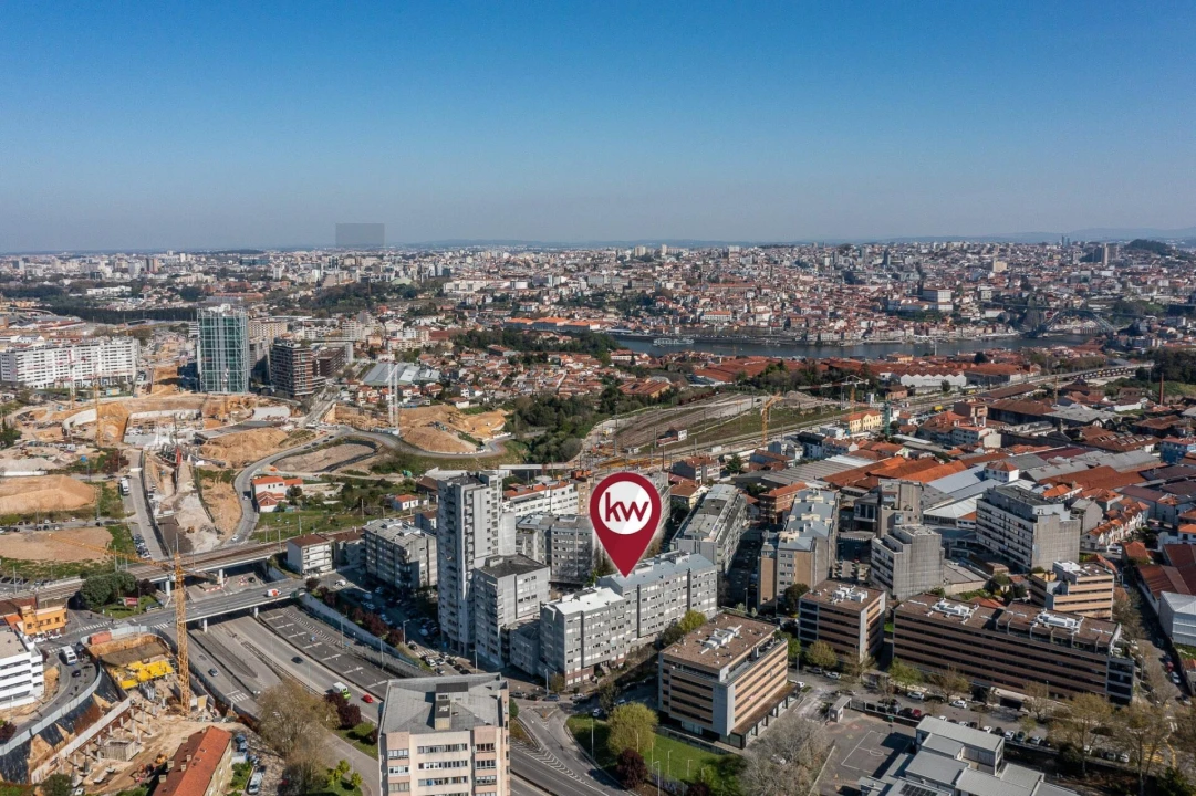 Apartamento T3 para Venda em Santa Marinha e São Pedro da Afurada Foto 1