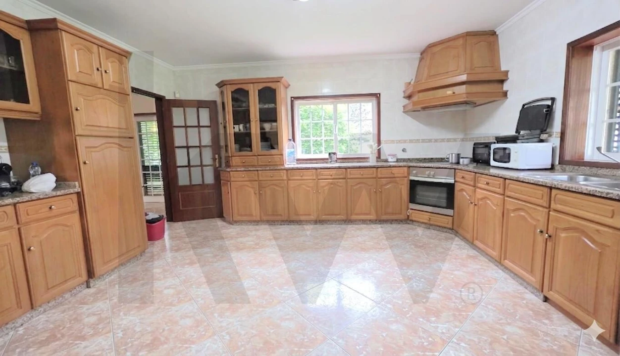 Apartamento T2 para Arrendamento em Amarante (São Gonçalo), Madalena, Cepelos e Gatão Foto 15