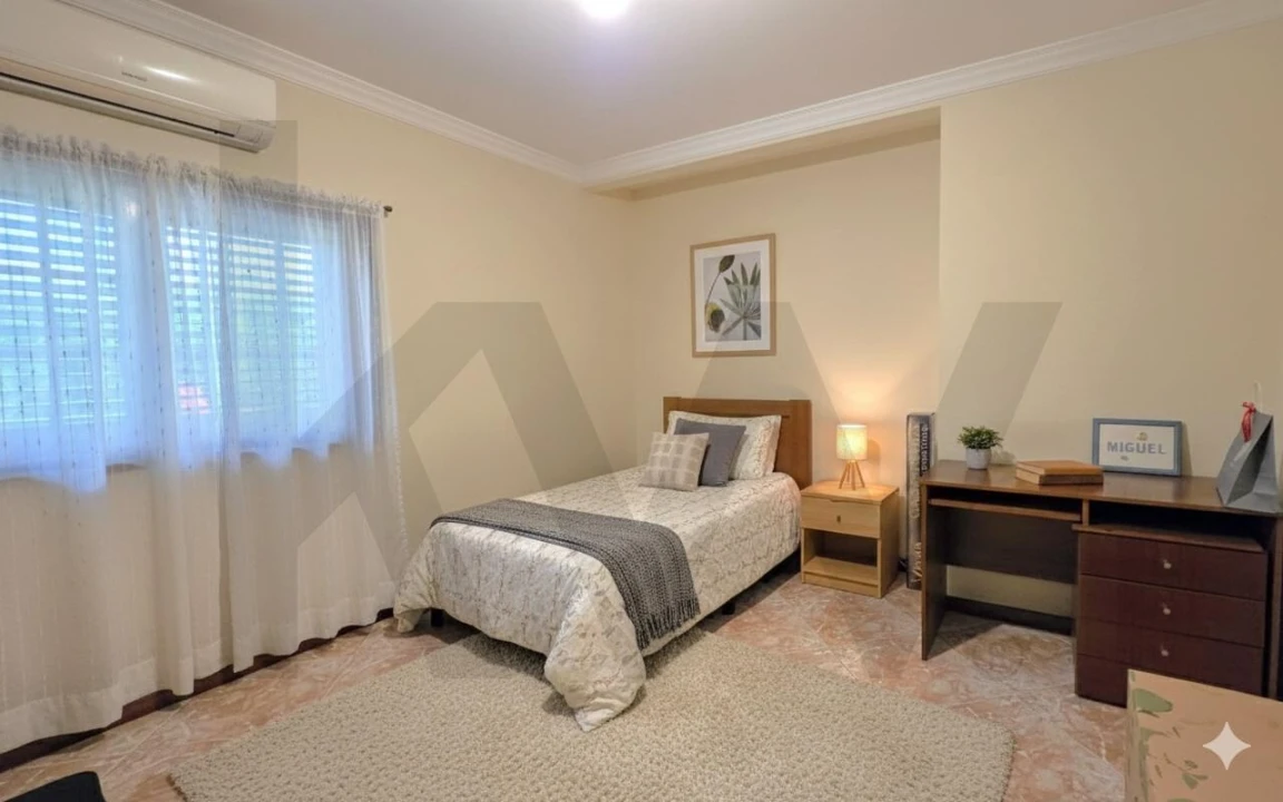 Apartamento T2 para Arrendamento em Amarante (São Gonçalo), Madalena, Cepelos e Gatão Foto 12