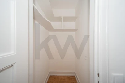 Apartamento T3 para Arrendamento em Campolide