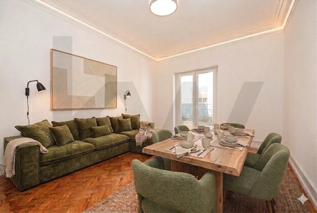 Apartamento T3 para Arrendamento em Campolide Foto 4