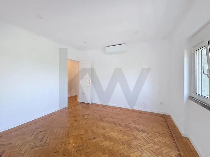 Apartamento T4 para Venda em Romeira e Várzea Foto 12