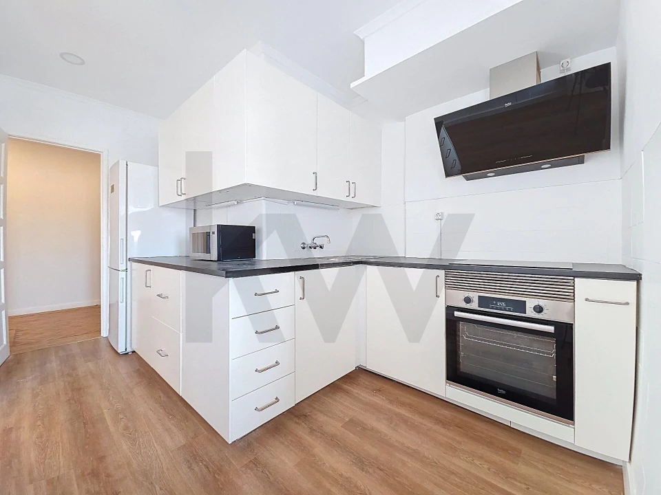 Apartamento T4 para Venda em Romeira e Várzea Foto 6