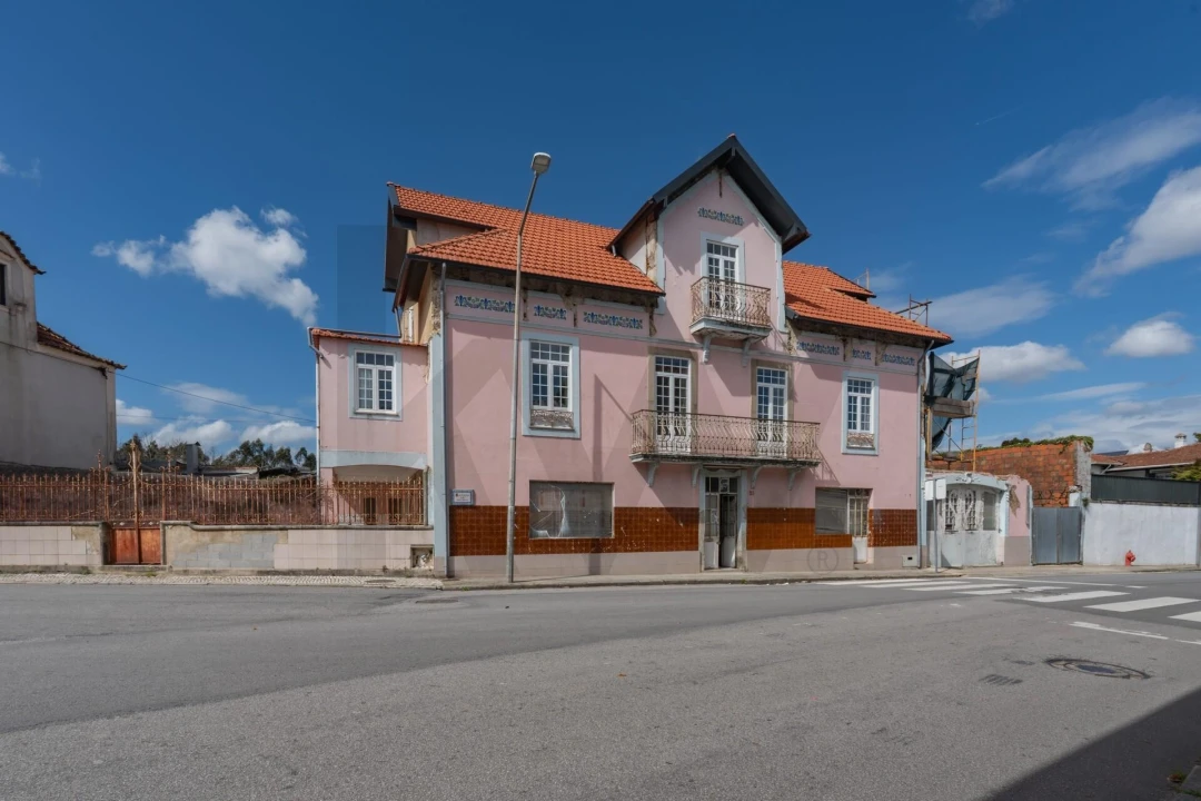 Moradia T5 para Venda em Vila de Cucujães Foto 36