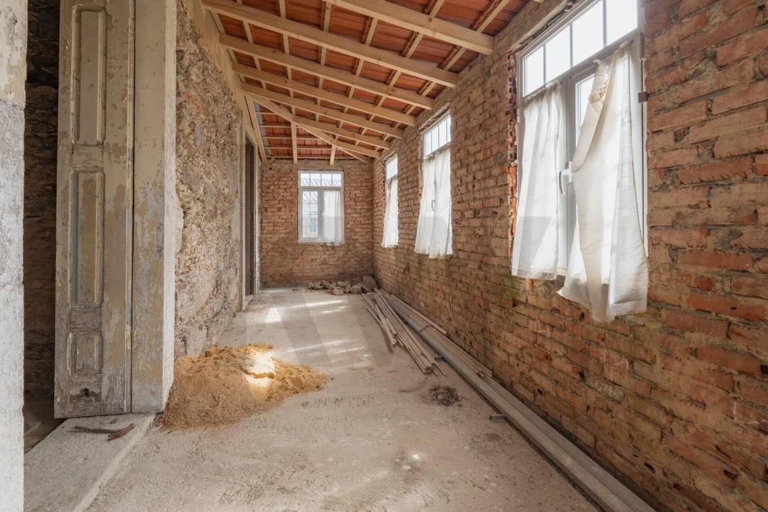 Moradia T5 para Venda em Vila de Cucujães Foto 43