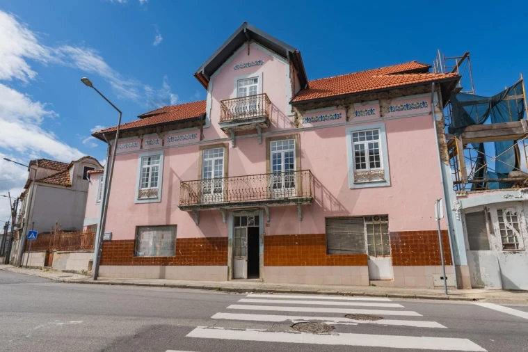 Moradia T5 para Venda em Vila de Cucujães Foto 35