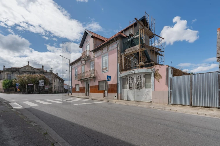 Moradia T5 para Venda em Vila de Cucujães Foto 34