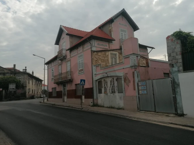 Moradia T5 para Venda em Vila de Cucujães Foto 21