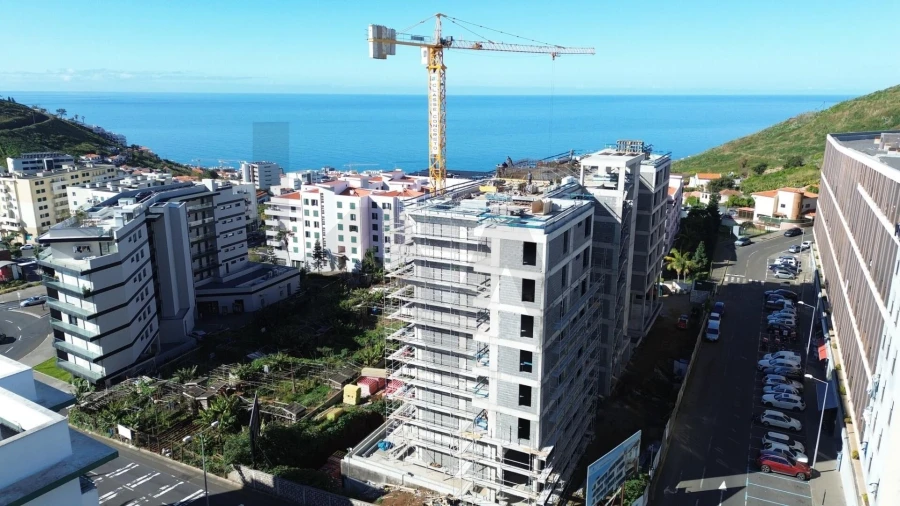 Apartamento T1 para Venda em São Martinho Foto 5