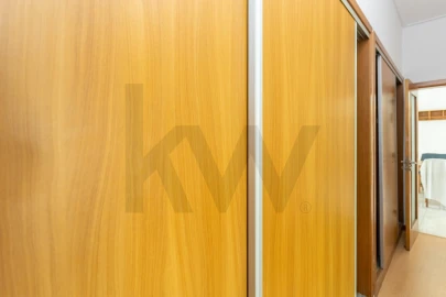 Apartamento T2 para Arrendamento em Alcantara