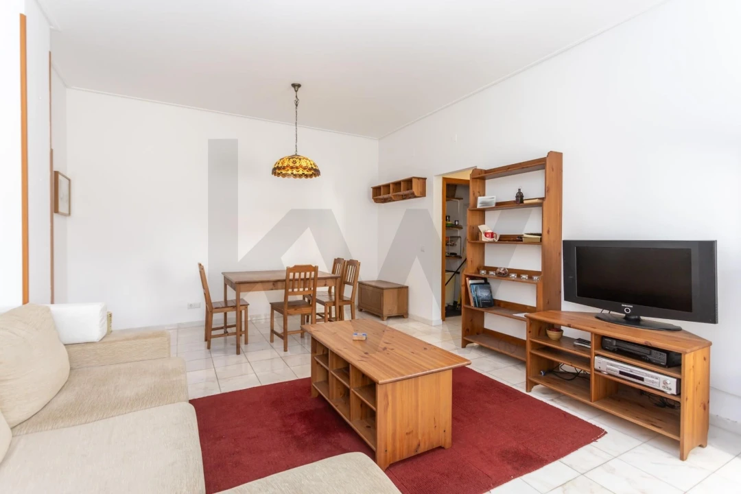 Apartamento T2 para Arrendamento em Alcantara Foto 2