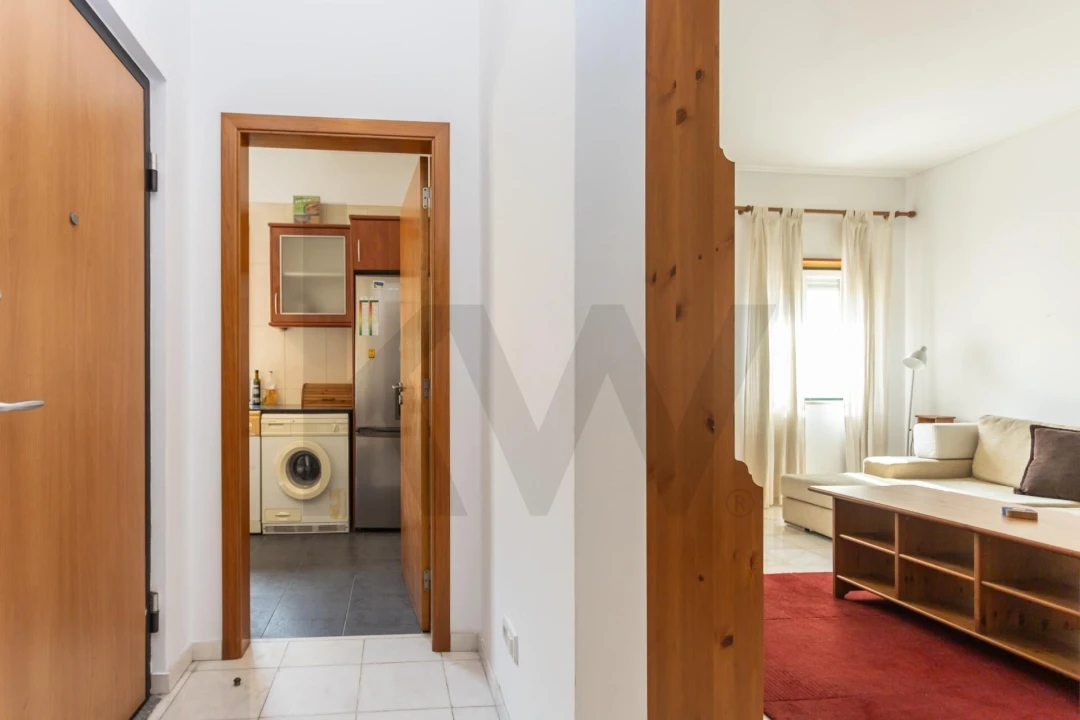 Apartamento T2 para Arrendamento em Alcantara Foto 7